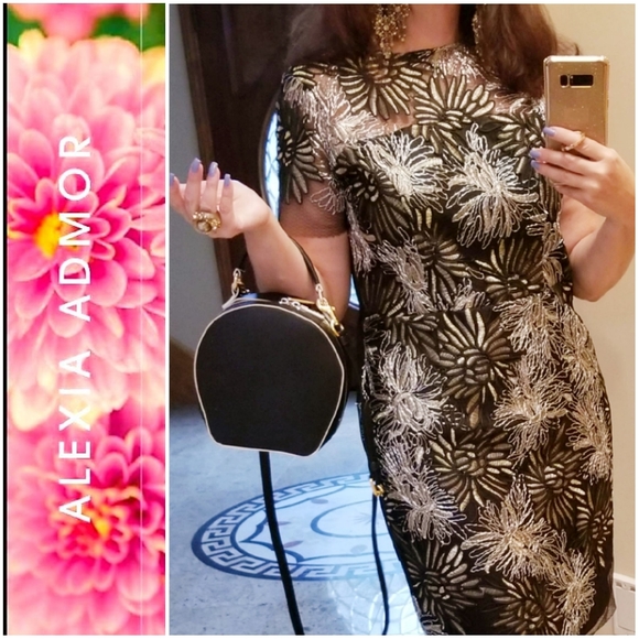 ELEGANT Black Dress Gold & Silver Embroidery - Picture 1 of 9